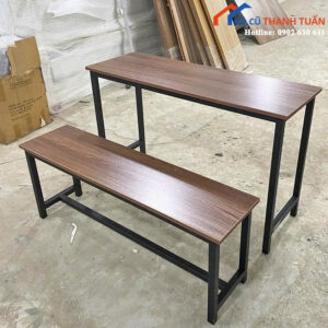 Bộ Bàn Ghế Học Sinh 1M2 Mặt Vân Gỗ Hiện Đại Mới 99%