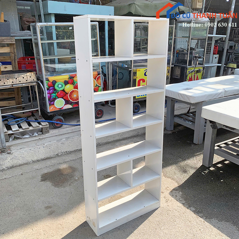 ke-trung-bay-cu-1m5x60cm-mau-trang-nhieu-ngan-2 Kệ Trưng Bày Cũ 1M5x60CM Màu Trắng Nhiều Ngăn