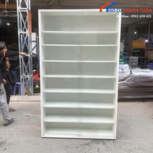 tu-trung-bay-cu-1m2x2m-mau-trang-thiet-ke-canh-lua