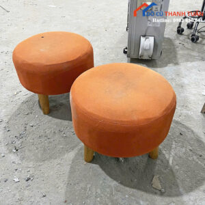 Ghế Đôn Sofa Cũ Chân Gỗ Màu Cam Đẹp Mắt