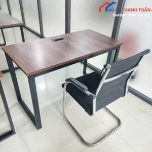 Bộ Bàn Ghế Làm Việc Cũ 1M2x60CM Chân Chữ U