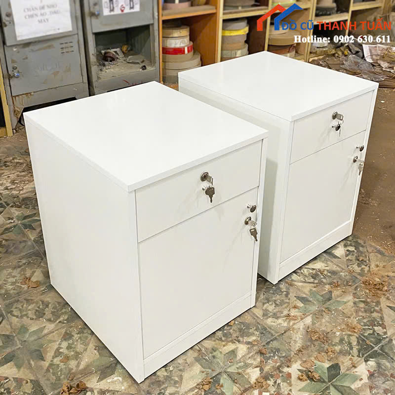 z7006456651561_a0e353f472e6c69db21ef0c4ea21482d Thanh Lý Tủ Hồ Sơ 60CMx40CM Màu Trắng Mới 99%