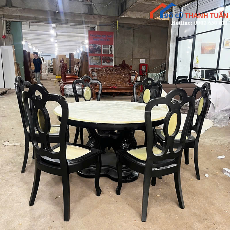 z7007880988362_fae1e449ef65499bbcd3c34ad03e2a11 Bộ Bàn Ăn Cũ 6 Ghế Màu Đen Sang Trọng Giá Tốt