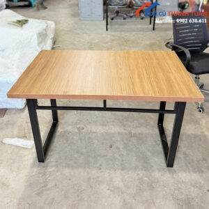Bàn Làm Việc Cũ 60CMx1M2 Chân Chữ U Màu Đen