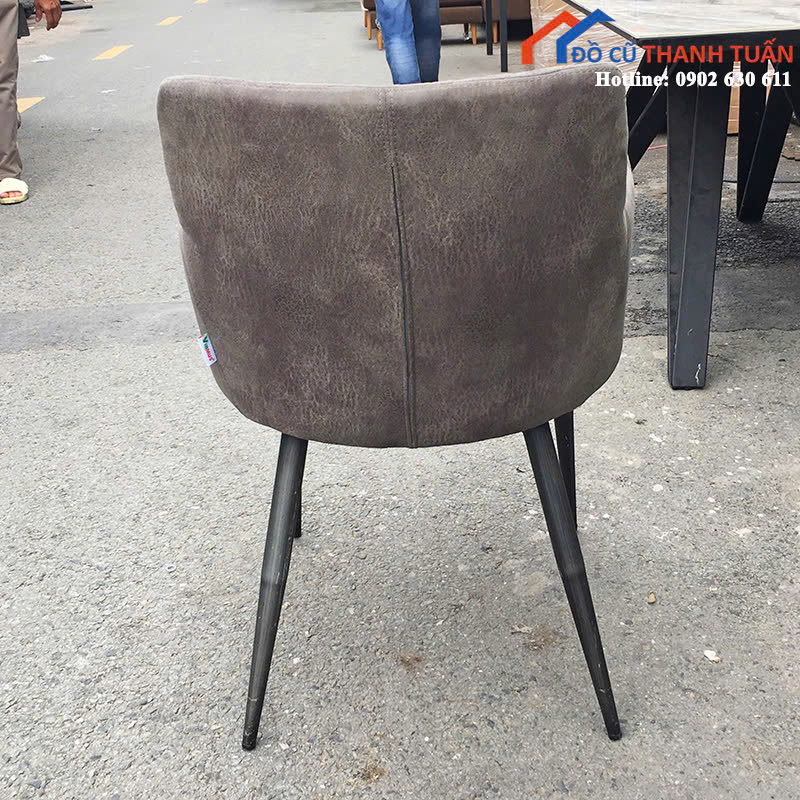 z7044216359869_dfa35dfd16ccf2831240fb28e005b19c Ghế Ăn Cũ Màu Xám Chân Sắt Chắc Chắn Giá Tốt