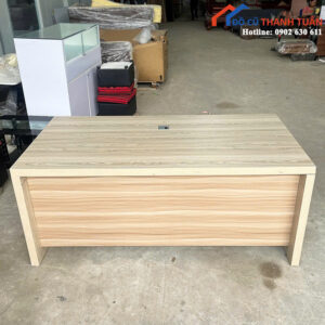 Bàn Làm Việc Cũ 1M8x90CM Màu Vân Gỗ Hiện Đại