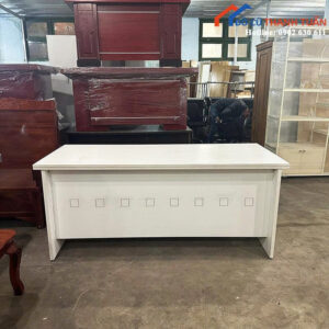 Bàn Giám Đốc Cũ Màu Trắng Không Hộc Sang Trọng