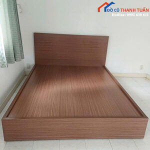 Giường Ngủ Cũ 1M6x2M Màu Nâu Hiện Đại Giá Tốt
