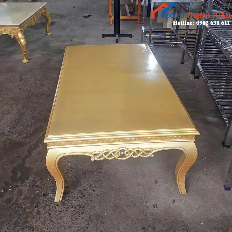 z7064461901724_ff0b39935a530f63601f65356da96b30 Bàn Sofa Cũ Mặt Trơn Chân Cong Sang Trọng