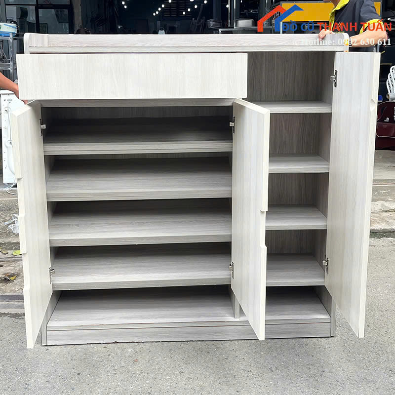 1m2x1m2-3 Tủ Giày Dép Cũ 1M2x1M2 Màu Xám Thiết Kế Nhiều Ngăn