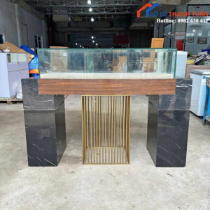 Tủ Trưng Bày Cũ 1M6x1M2 Đá Hoa Cương Sang Trọng