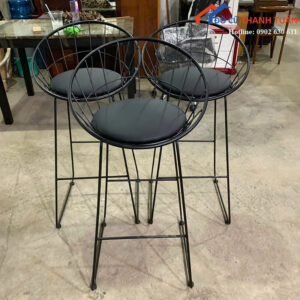 Ghế Cafe Cũ Màu Đen Thiết Kế Tựa Lưng Tròn Đẹp Mắt