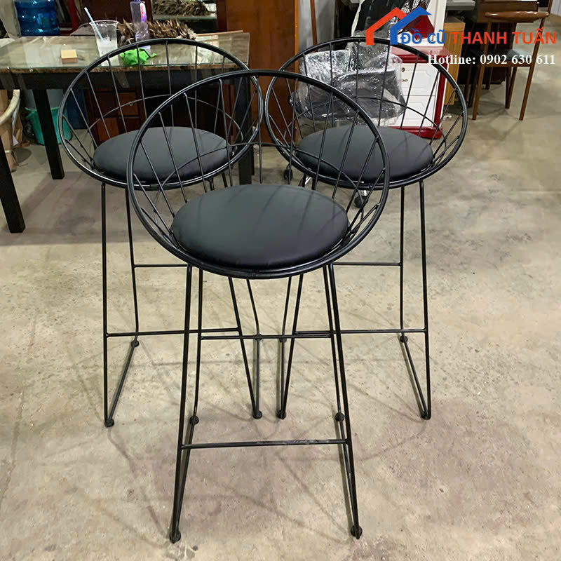 300-3 Ghế Cafe Cũ Màu Đen Thiết Kế Tựa Lưng Tròn Đẹp Mắt