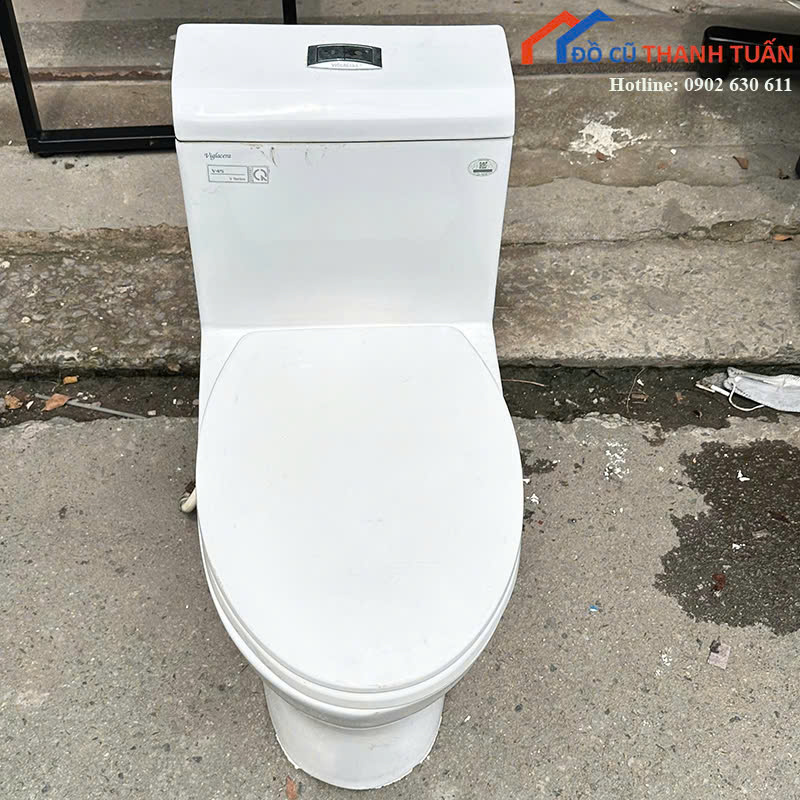 800k-2 Bồn Cầu Cũ Màu Trắng Sang Trọng Giá Tốt