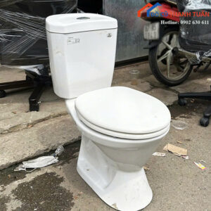 Bồn Cầu Cũ Màu Trắng Sang Trọng Giá Tốt