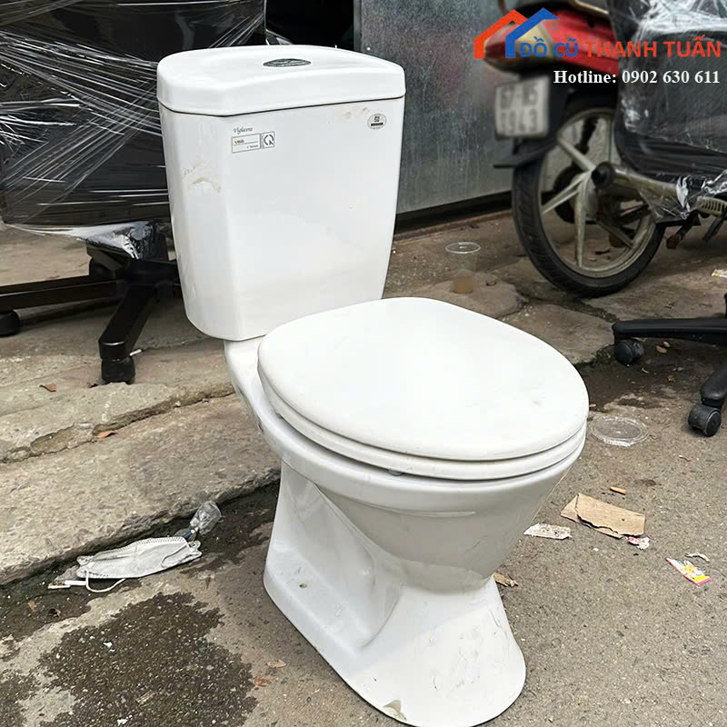 800k-3 Bồn Cầu Cũ Màu Trắng Sang Trọng Giá Tốt