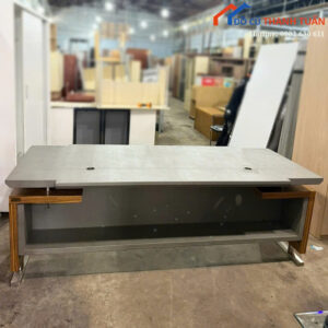 Bàn Giám Đốc Cũ Bọc Da Cao Cấp Kiểu Dáng Hiện Đại