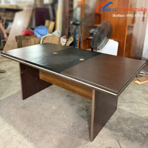 Bàn Họp Cũ 1M8x90CM Màu Nâu Sang Trọng Giá Tốt