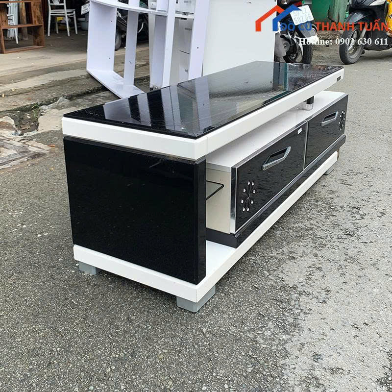 Ke-tivi-1m25x40-keo-dai-2m-gia-1tr8-3 Kệ Tivi Cũ 1M25 Kéo Dài Đến 2M Có Ngăn Kéo Tiện Lợi