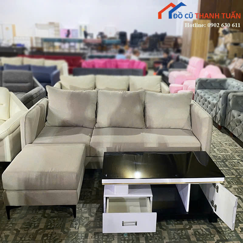 bo-sofa-5tr-1 Bộ Sofa Cũ Góc Chữ L Bọc Vải Màu Kem Sang Trọng