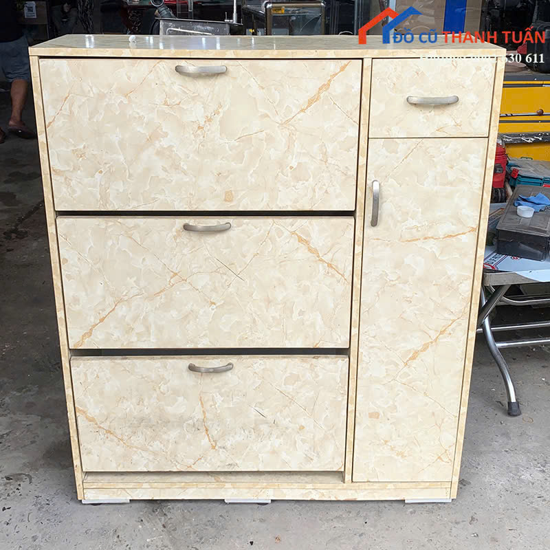 tu-giay-1tr2-1 Tủ Giày Dép Cũ Thiết Kế 3 Ngăn Gập Tiện Dụng