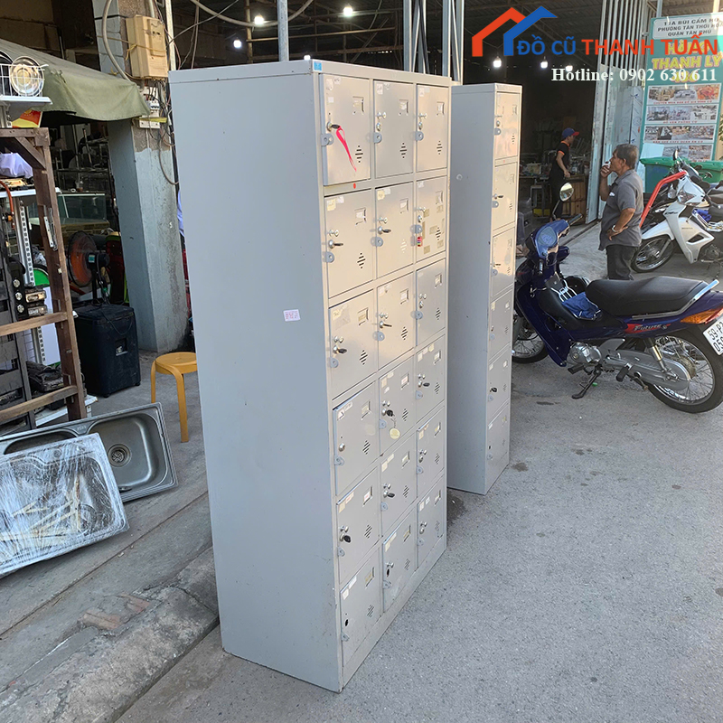 tu-locker-cu-mau-xam-18-ngan-tien-loi-gia-tot-3 Tủ Locker Cũ Màu Xám 18 Ngăn Tiện Lợi Giá Tốt