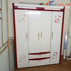 Tủ Quần Áo Cũ Thiết Kế 4 Cánh Có Hoa Văn Đẹp Mắt
