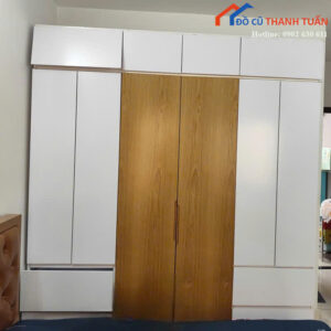 Tủ Quần Áo Cũ Vân Gỗ Phối Trắng Thiết Kế Nhiều Ngăn