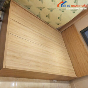 Giường Ngủ Cũ 1M6x2M Màu Vân Gỗ Sáng Hiện Đại