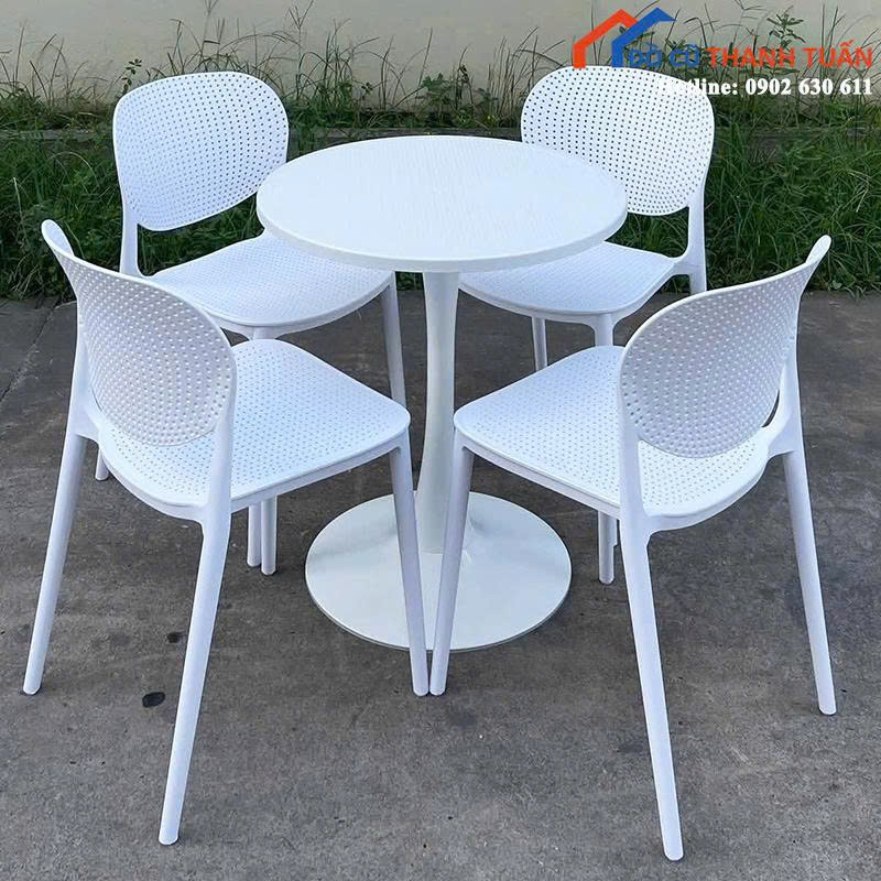 z7076934511318_dc9e86322c85f6ca9fb3f4ed35f031b4 Thanh Lý Bộ Bàn Ghế Ăn Nhựa Đúc Mới 99% (Nhiều Mẫu)