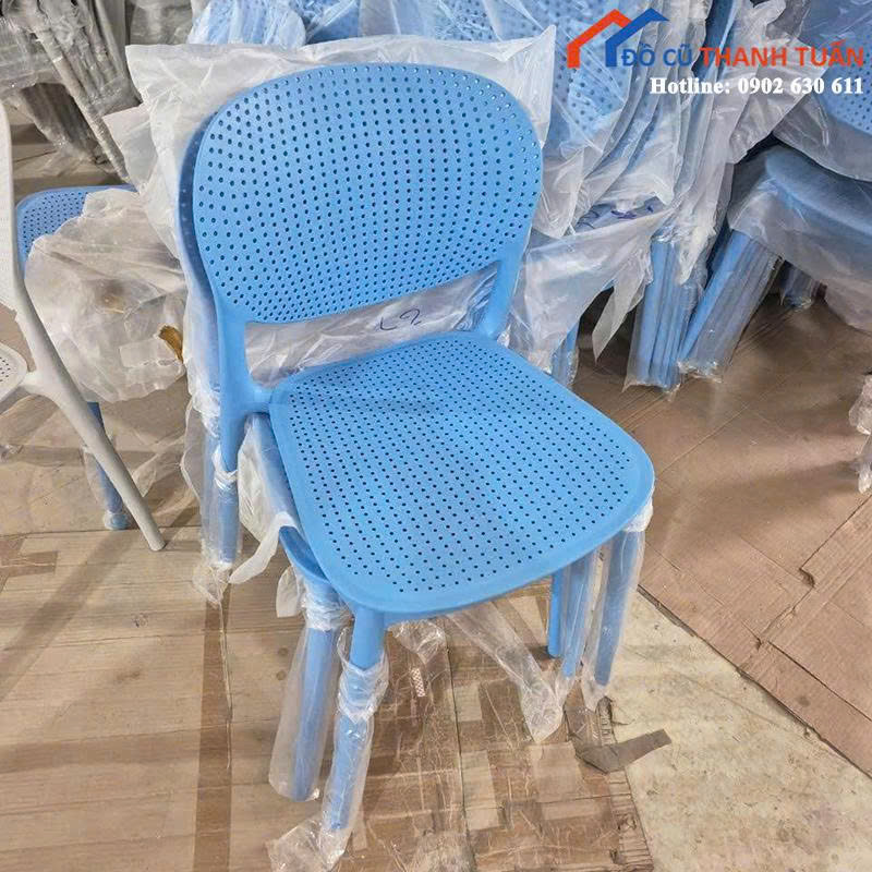 z7076934646907_93c2ba11dac8b67ccf27836fc727983f Thanh Lý Bộ Bàn Ghế Ăn Nhựa Đúc Mới 99% (Nhiều Mẫu)