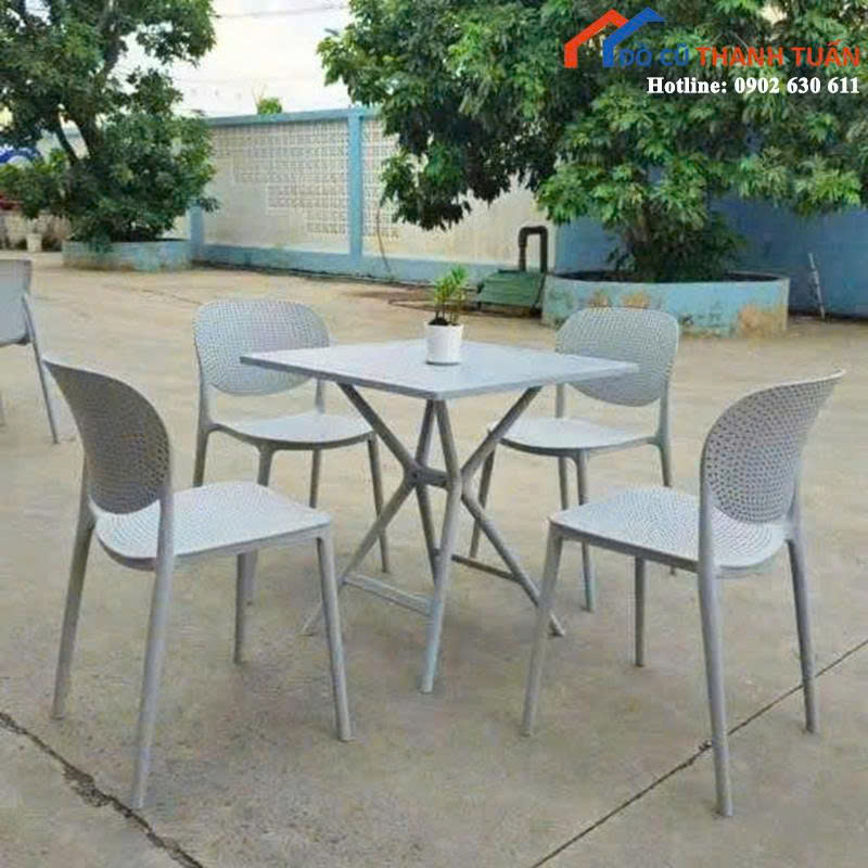 z7076934729139_14fd0e73208c5d236cbce799a9563983 Thanh Lý Bộ Bàn Ghế Ăn Nhựa Đúc Mới 99% (Nhiều Mẫu)