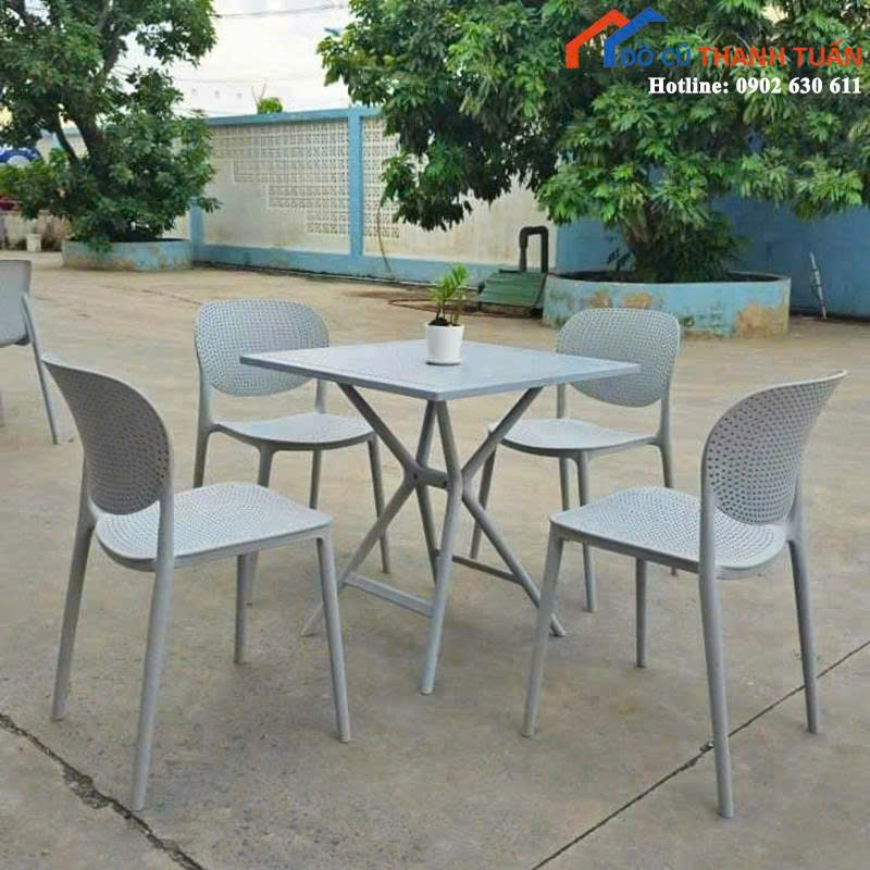 z7076934847329_e96fd688bdb53802cb2bb4f1d744ade1 Thanh Lý Bộ Bàn Ghế Ăn Nhựa Đúc Mới 99% (Nhiều Mẫu)