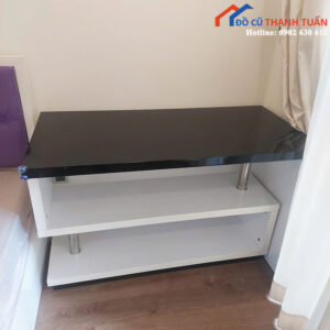 Kệ Tivi Cũ Màu Trắng Phối Đen Thiết Kế Nhỏ Gọn