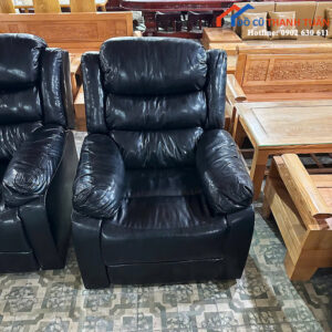 Ghế Sofa Cũ Bọc Da Màu Đen Ngả Lưng Thoải Mái