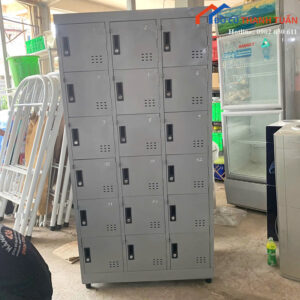 Tủ Locker Cũ Màu Xám 18 Ngăn Tiện Lợi Giá Tốt