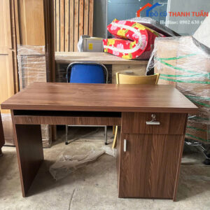Bàn Làm Việc Cũ 1M2x60CM Màu Nâu Sang Trọng