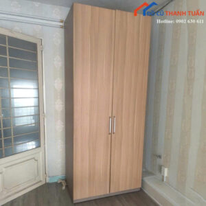 Tủ Quần Áo Gỗ Cũ 2 Cánh Có Thanh Treo Đồ Tiện Lợi