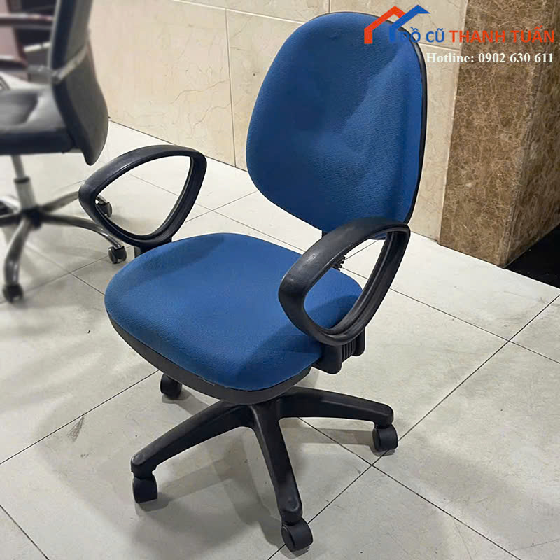 z7150719305941_957d9af84378ffd1835f39ff5004bf0f Ghế Xoay Văn Phòng Cũ Màu Xanh Dương Có Tay Vịn