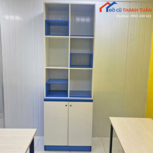 Tủ Trưng Bày Cũ Màu Trắng Phối Xanh Thiết Kế Nhỏ Gọn