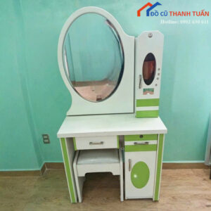 Bàn Trang Điểm Cũ Màu Trắng Phối Xanh Đẹp Mắt