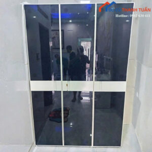 Tủ Quần Áo Cũ 3 Cánh Màu Đen Phối Trắng Sang Trọng