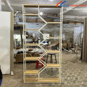 Kệ Trưng Bày Khung Sắt Phối Gỗ Nhiều Tầng Mới 99%