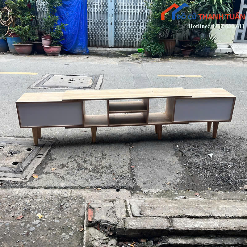 z7167357386449_2f0f3284e1d04d9c9be3b04e052245fa Kệ Tivi Cũ 1M6x30CM Vân Gỗ Hiện Đại Có Thể Kéo Dài