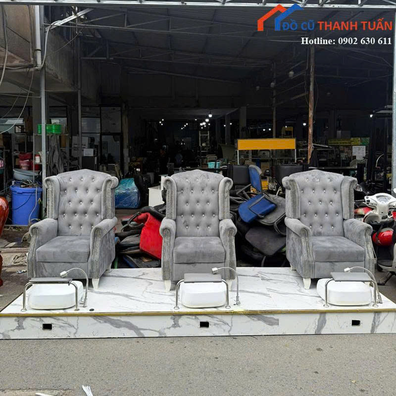 z7167594386399_67a37298594bea609448ac5ab0cdf2b0 Ghế Nail Cũ Bọc Nhung Xám Tựa Lưng Cao Sang Trọng