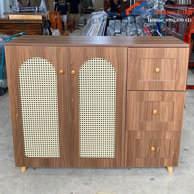 z7169725106628_857b153e145de74d31446feeb3bc2334 Tủ Đựng Giày Dép 1M2x1M Thiết Kế 2 Cánh Mới 99%