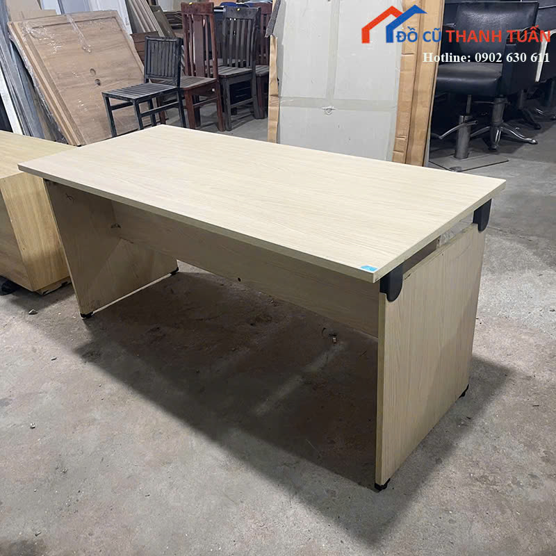 z7173337665470_fd33b52d45a682ef5f133e9c7ba9565d Bàn Làm Việc Hòa Phát Cũ 1M8x70CM Không Hộc