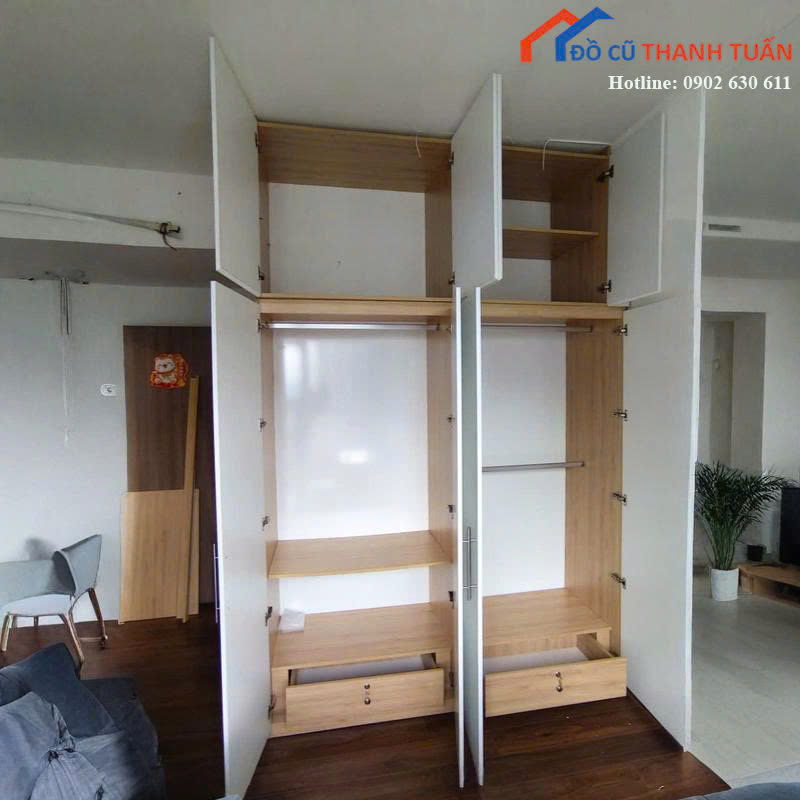 z7173337753174_a55725791eeb51cf392a4a817a5cdd7a Tủ Quần Áo Cũ 2M9x1M9 Thiết Kế 6 Cánh Kèm Hộc Phụ
