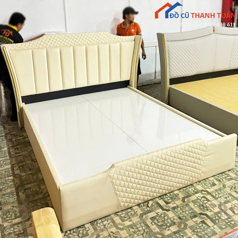 z7173869274752_0afdf0c1ad33b05e2724d283dd8a5ec4 Giường Ngủ Bọc Da Sang Trọng Mới 99% (Nhiều Mẫu)