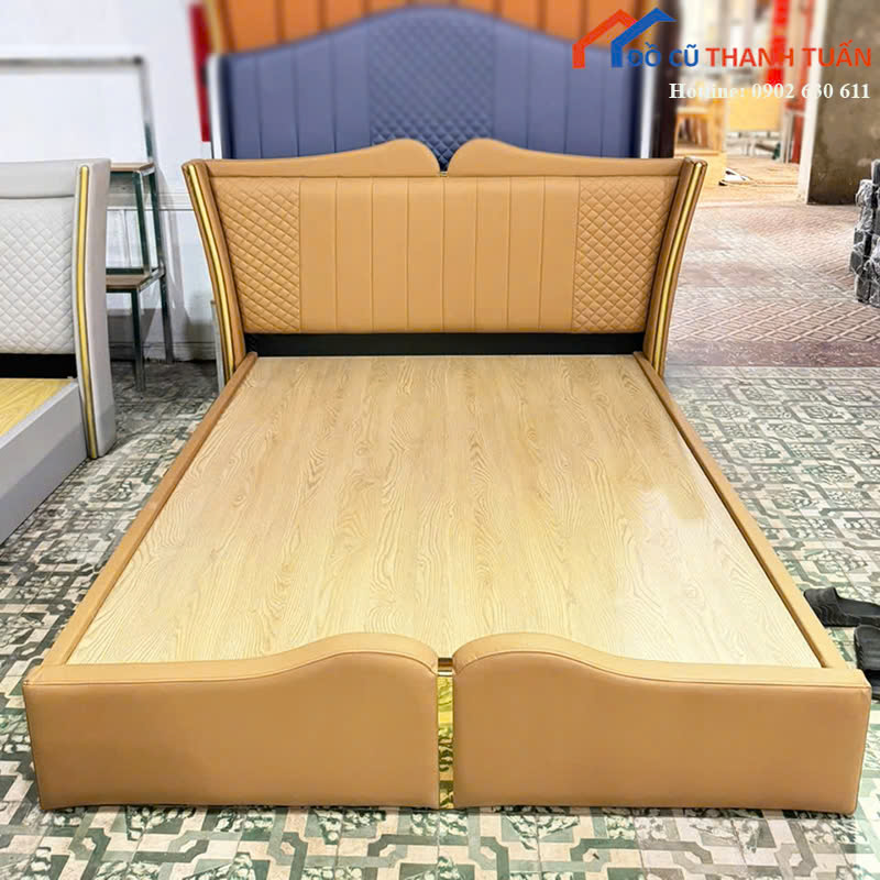 z7173869380328_e327abf1f650438a1a4969ccb1501f07 Giường Ngủ Bọc Da Sang Trọng Mới 99% (Nhiều Mẫu)